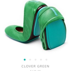 LIKE NEW Tieks clover green ballet flats